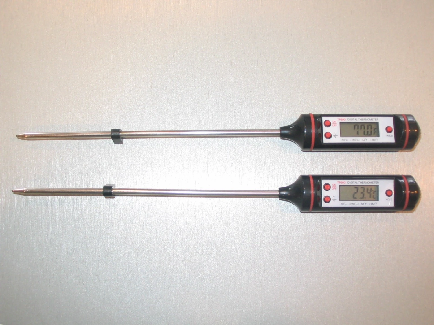 Digital Thermometer 3 Digital Thermometer